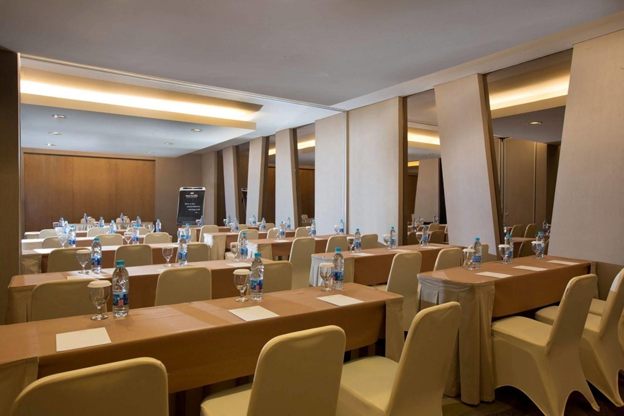 Hotel Santika Premiere Hayam Wuruk Jakarta Jacarta Exterior foto